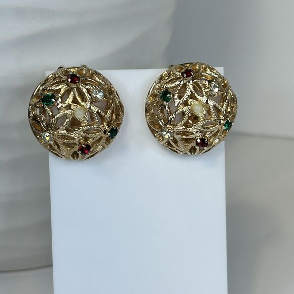 BERGERE Gold-Tone Textured Filigree Clip-On Earrings Rhinestones, Faux Pearl‎ - Picture 1 of 8